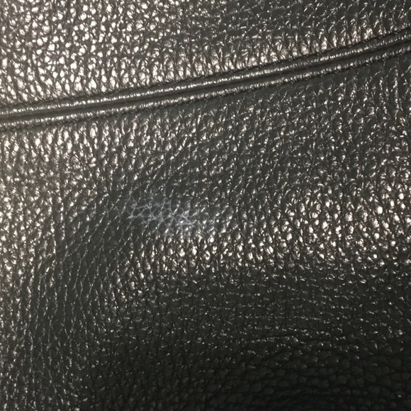 LEATHER MICHAEL KORS BAG LIGHTLY USED - Picture 6 of 6